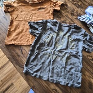 Zara Kids Orange and Gray Graphic Tees
